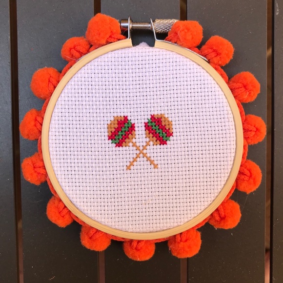 Maracas Cross Stitch - Picture 1 of 2